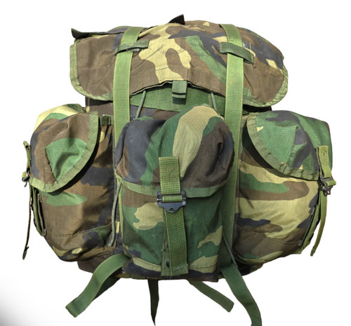 M81 medium radio alice - medium,